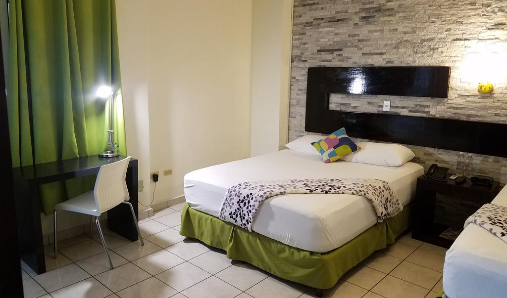 Villa Del Angel Hotel سان سلفادور المظهر الخارجي الصورة