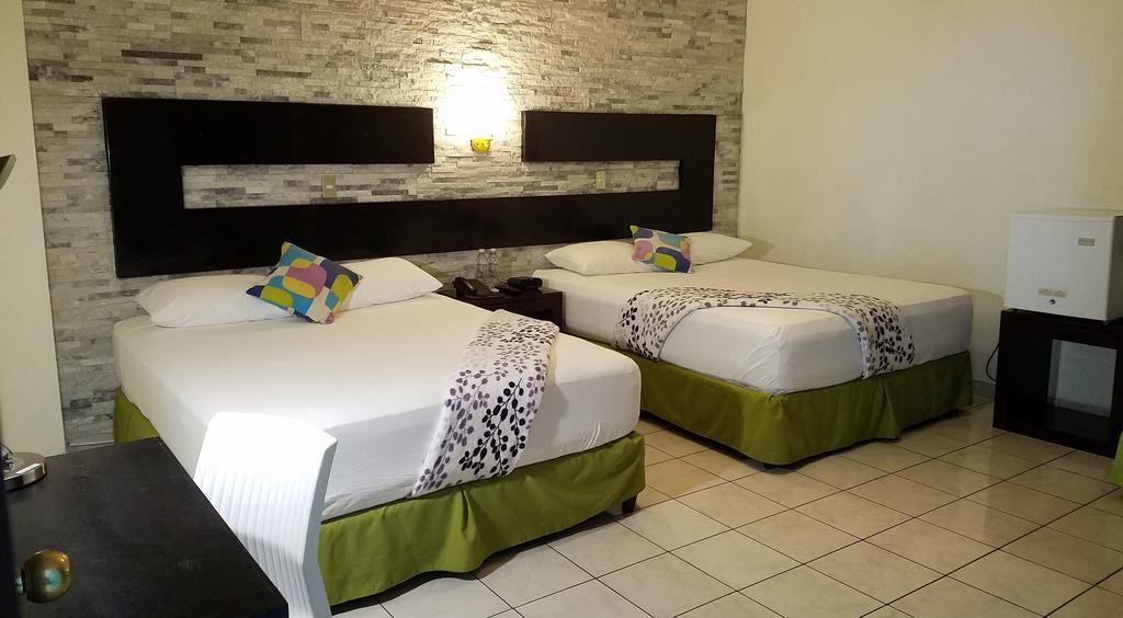 Villa Del Angel Hotel سان سلفادور المظهر الخارجي الصورة